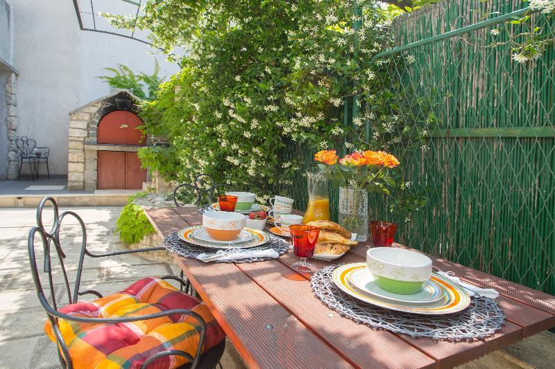 Apartment Alma Split Bagian luar foto